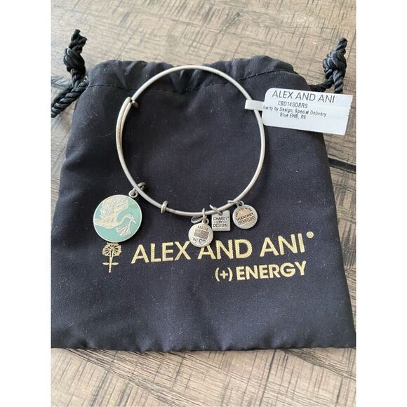 Alex And Ani bracelet - Picture 6 of 6